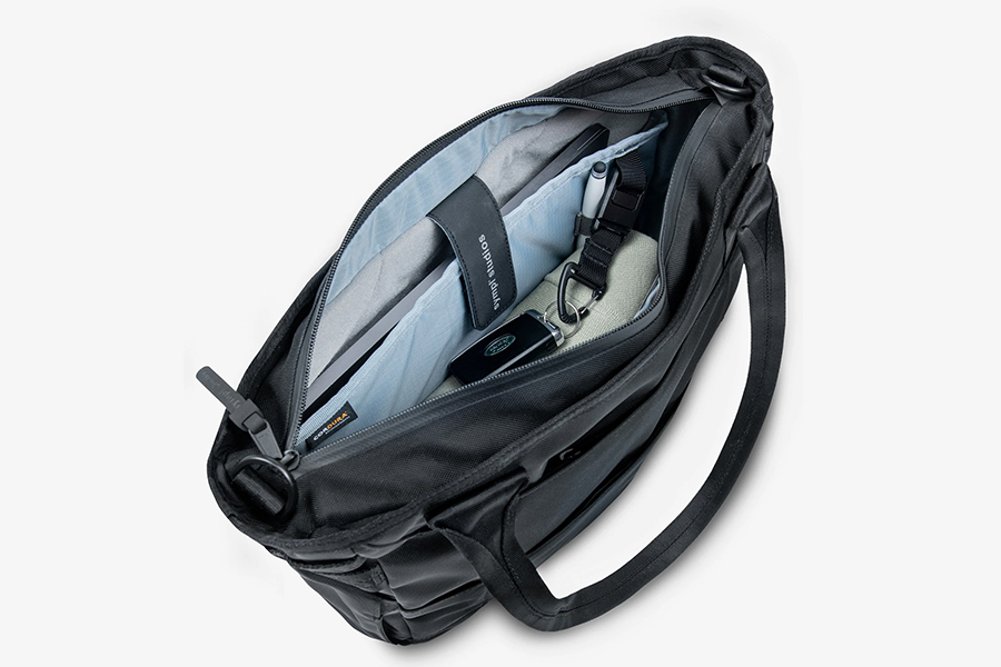 All terrain tote 15l ballistic black 05.jpg