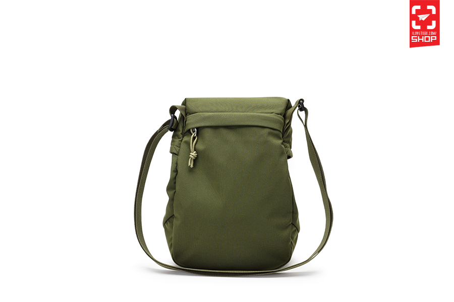 Armie martini green 03.jpg