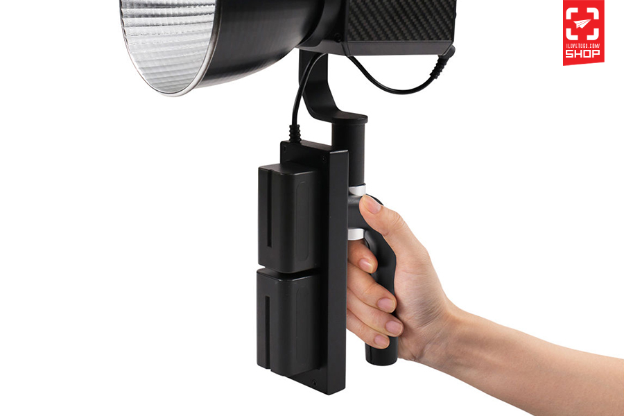 Battery grip forza 60 07.jpg