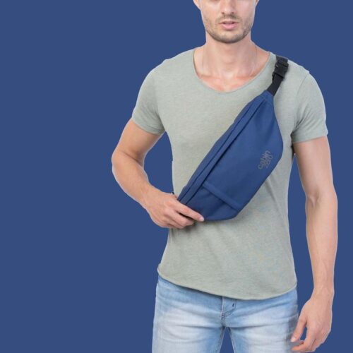 Cabinzero hip navy f 01.jpg