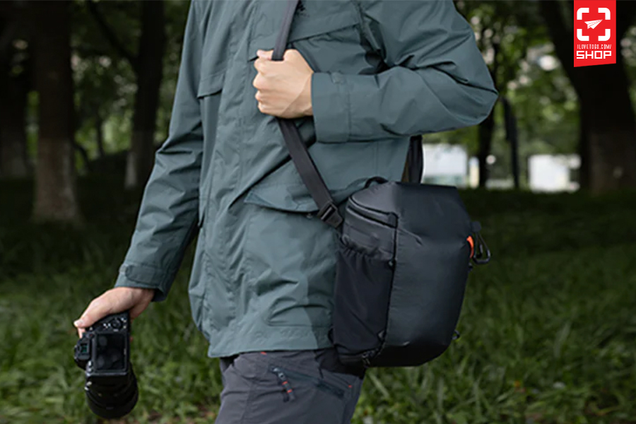 Camera top loader 05.jpg