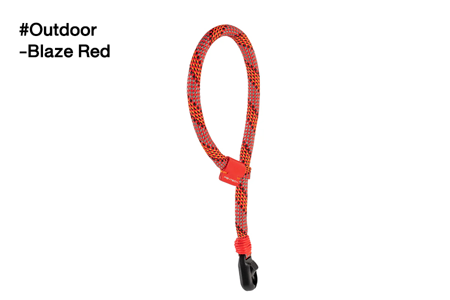 Camera wrist strap slim outdoor 01.jpg