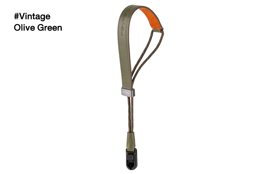 Camera wrist strap slim vintage 03.jpg