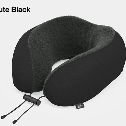 Classic travel pillow 01.jpg