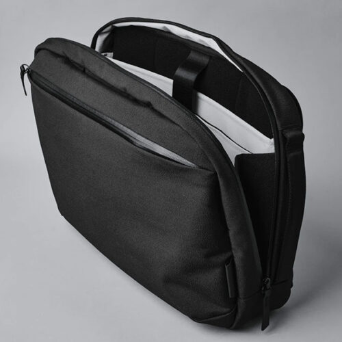 Elements tech brief pro black 02.jpg