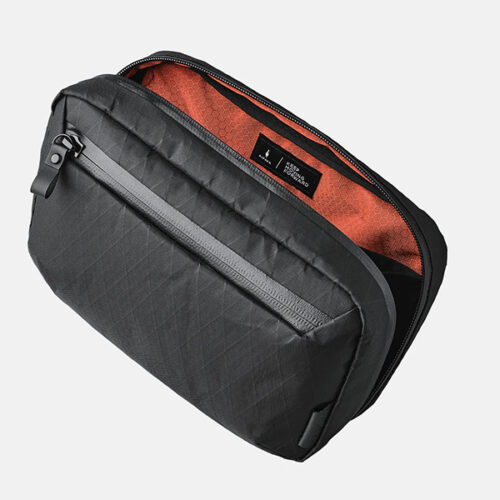 Elements tech case black 1 2ver 01.jpg