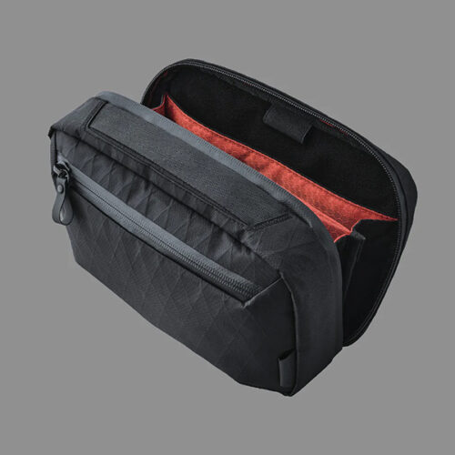 Elements tech case max xpac black 01.jpg