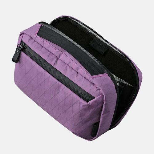 Elements tech case max xpac mulberry 01.jpg