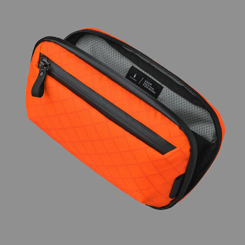 Elements tech case mini ecopak bright orange 01.jpg