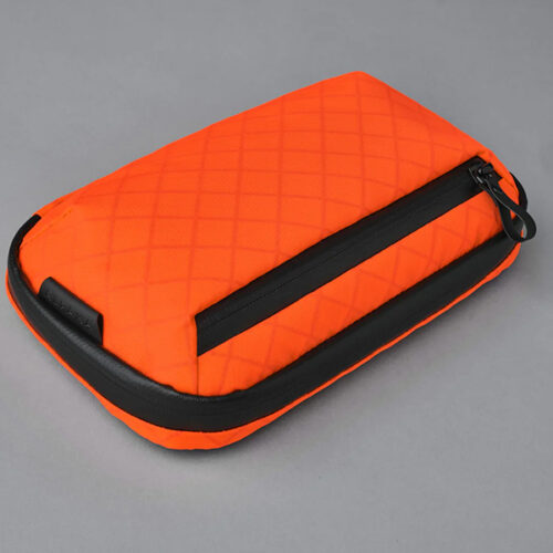 Elements tech case mini ecopak bright orange 02.jpg