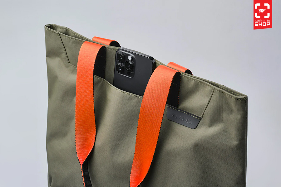 Elements tote xpac dark green 03.jpg