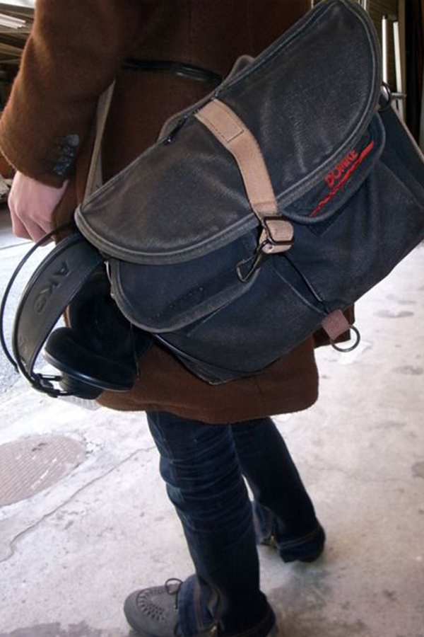 F 803 satchel f01.jpg