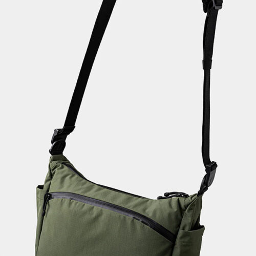 flight-satchel-axoflux-210d-green_01.jpg Flight satchel axoflux 210d green 01.jpg