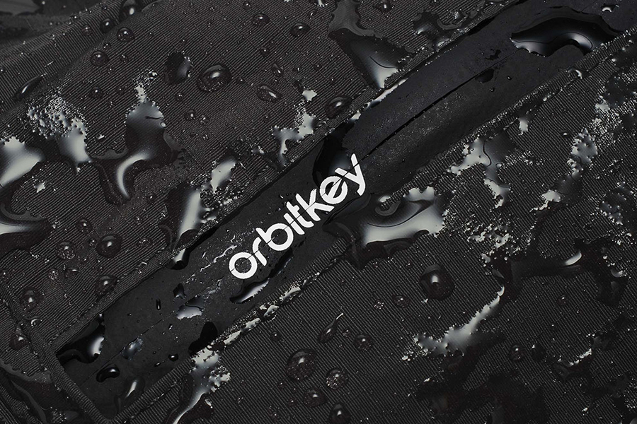 Foldable duffel 55l black 06.jpg