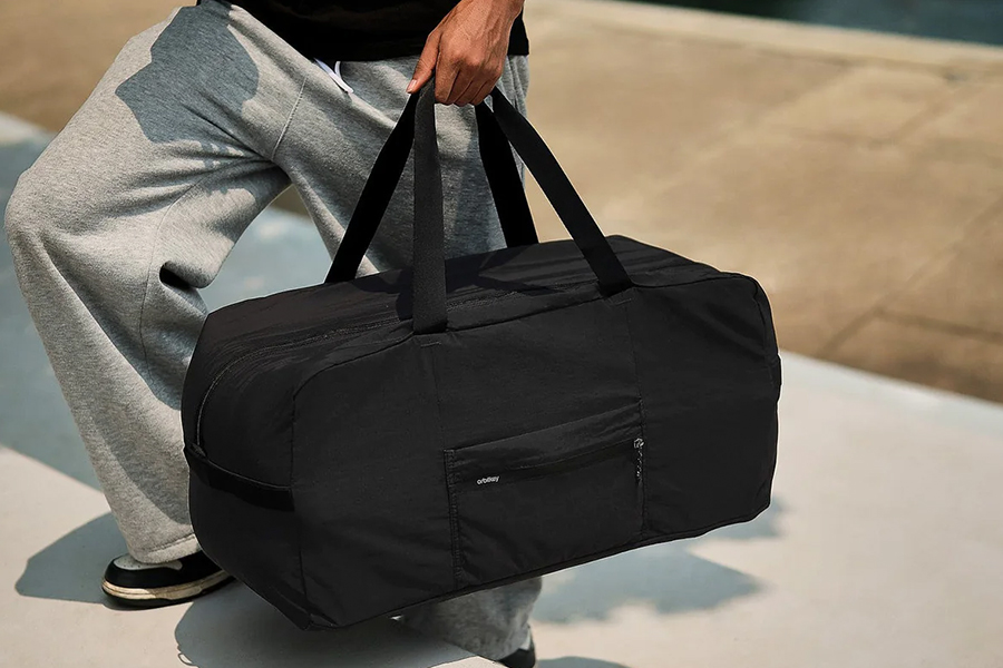 Foldable duffel 55l black f01.jpg