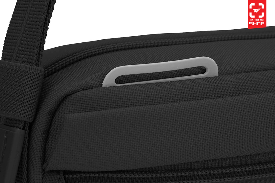 Go crossbody jet black 07.jpg