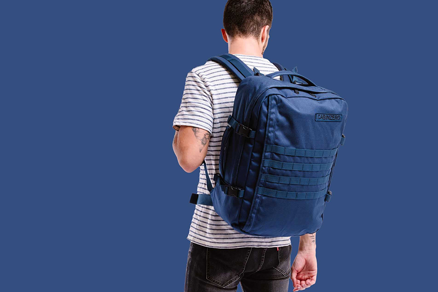 Military 44l navy f01.jpg