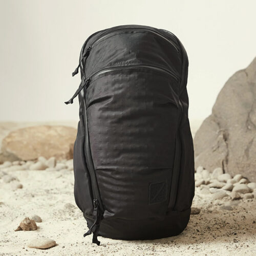 Mountain panel loader 22l ecopak black 01.jpg