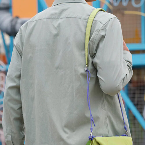 Onego pocket sling lime green f01.jpg