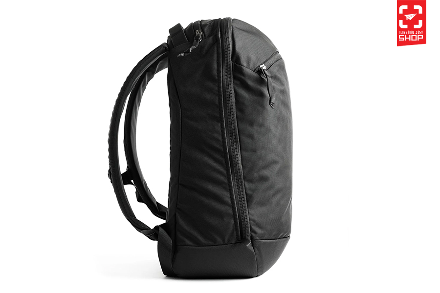 Panel loader classic 20l solution dyed black 04.jpg