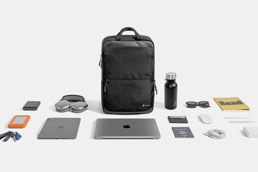 Premium backpack f01.jpg