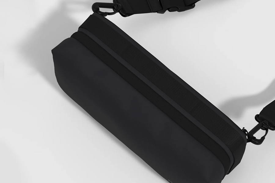 Tech pouch 2 5l absolute black 08.jpg