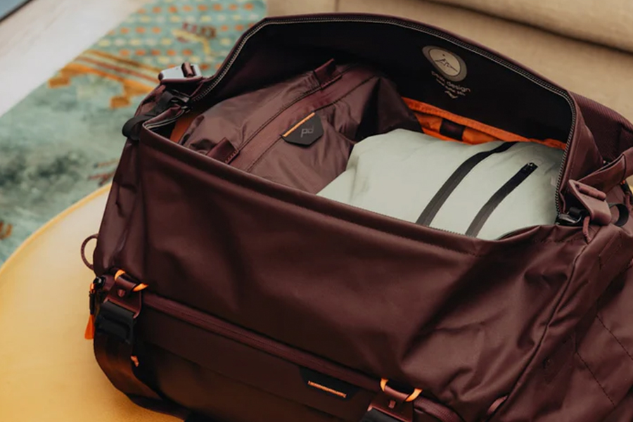 Travel duffle 35l eclipse f01.jpg