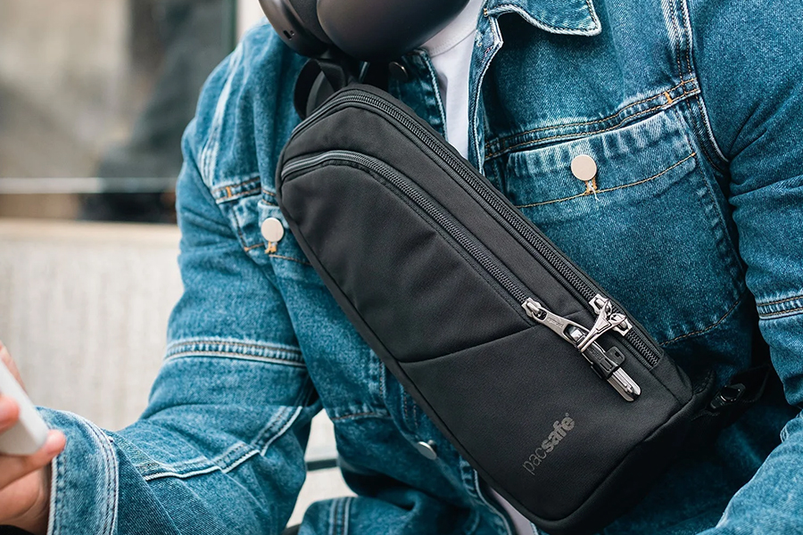 Vibe150 v sling black n f03.jpg