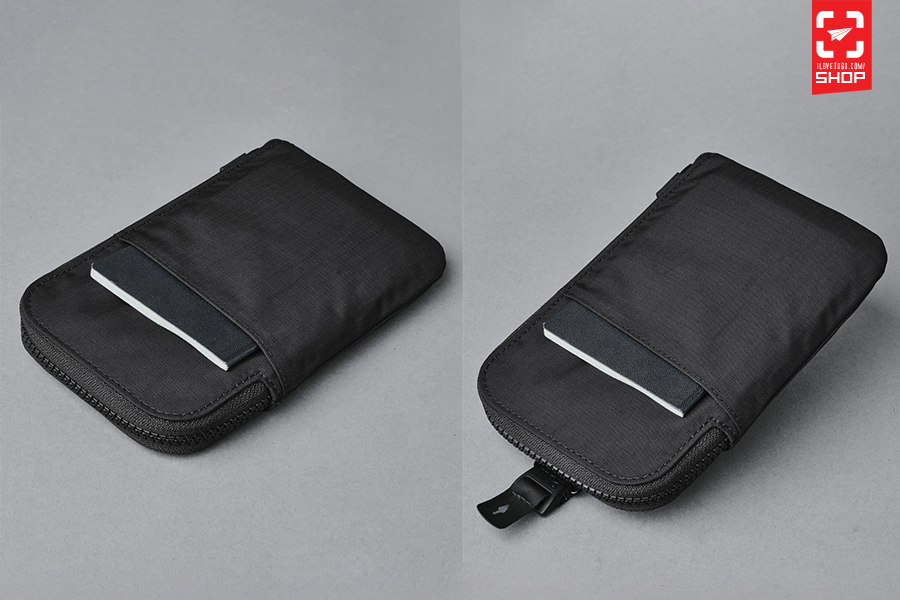 Zip travel wallet black 02.jpg