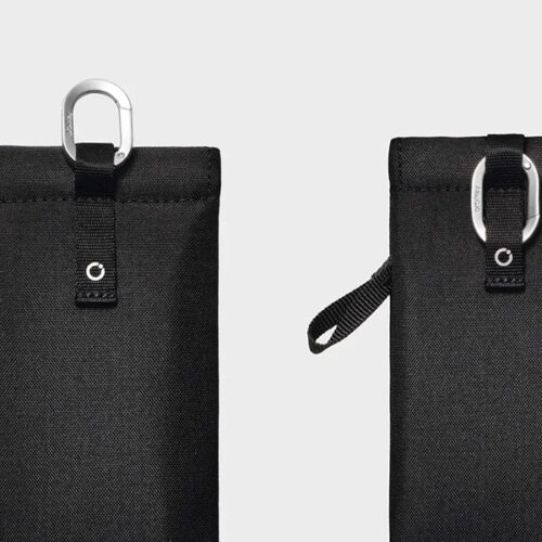 Clip on glasses pouch black 02.jpg